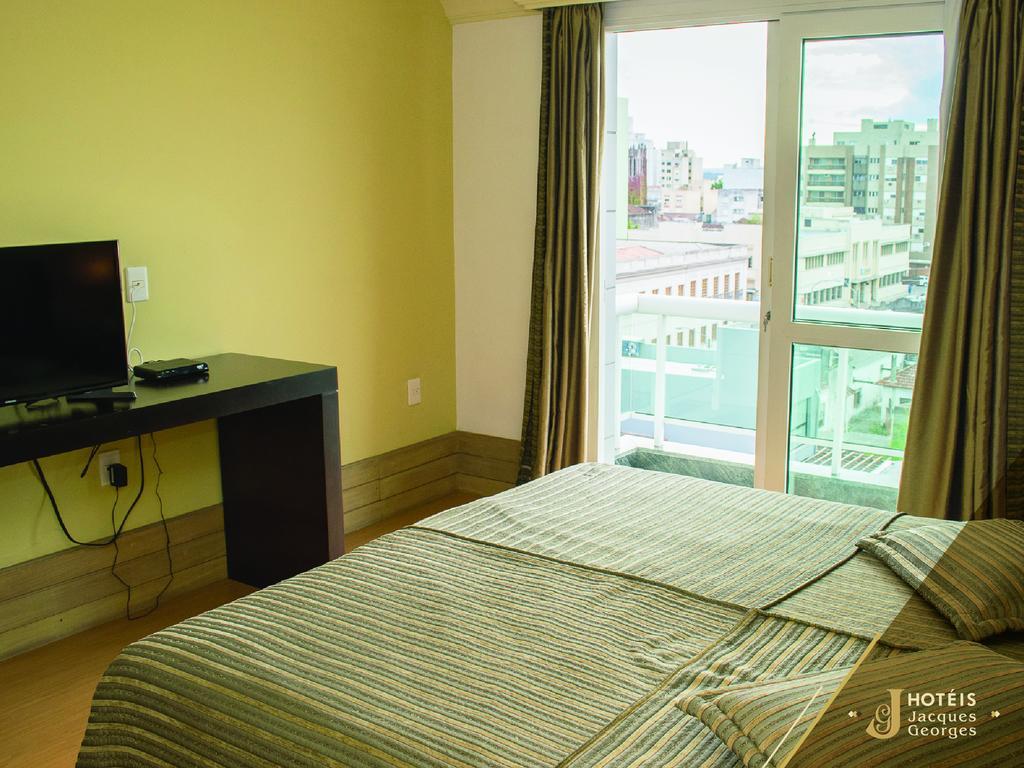 Hotel Jacques Georges Business Пелотас Екстериор снимка